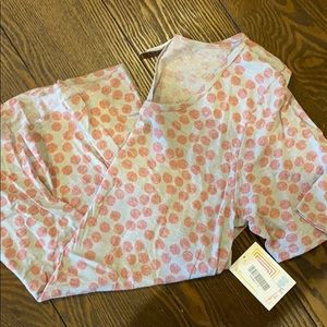 LuLaRoe Perfect T
